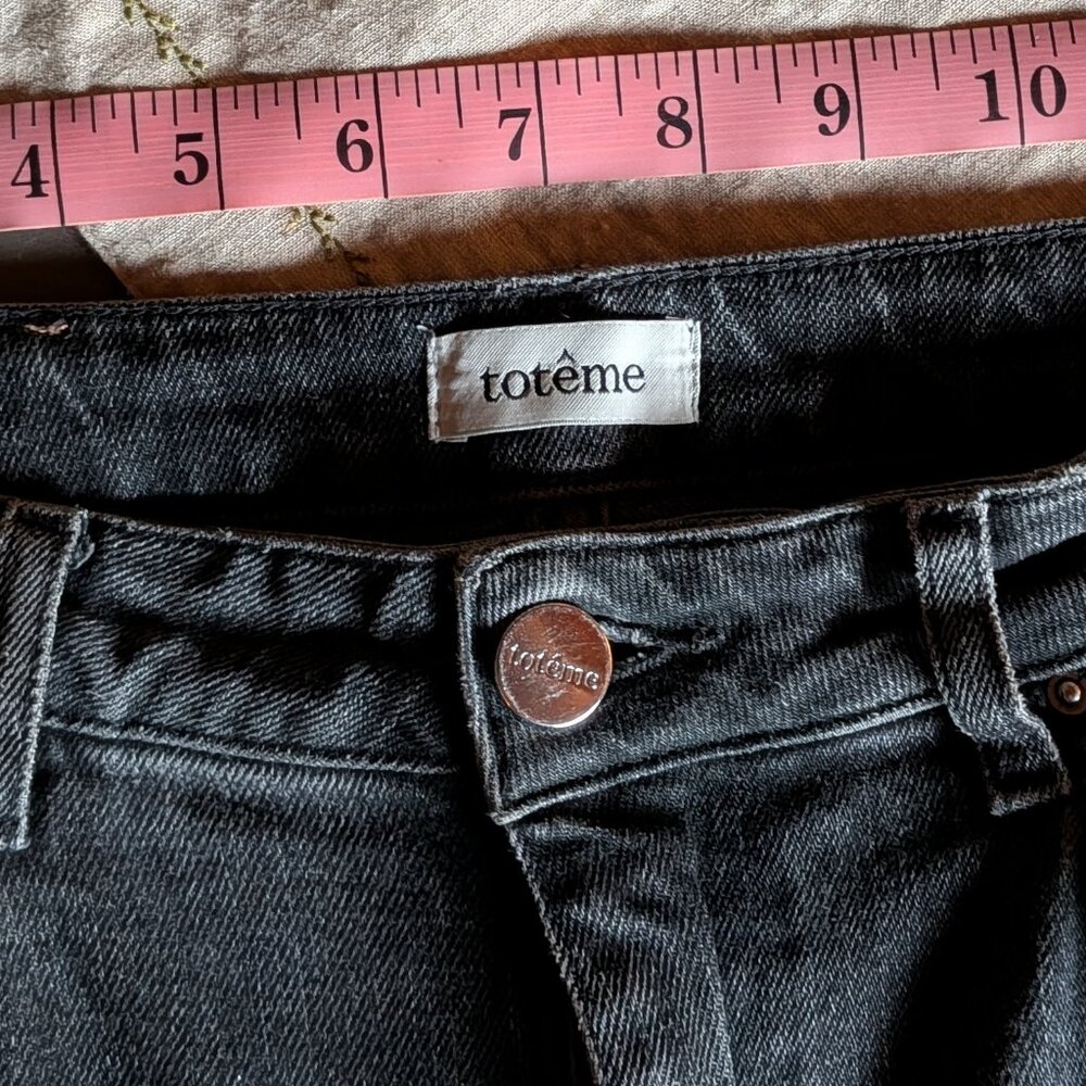 Toteme Standard Jeans | faded black - Picture 6 of 16
